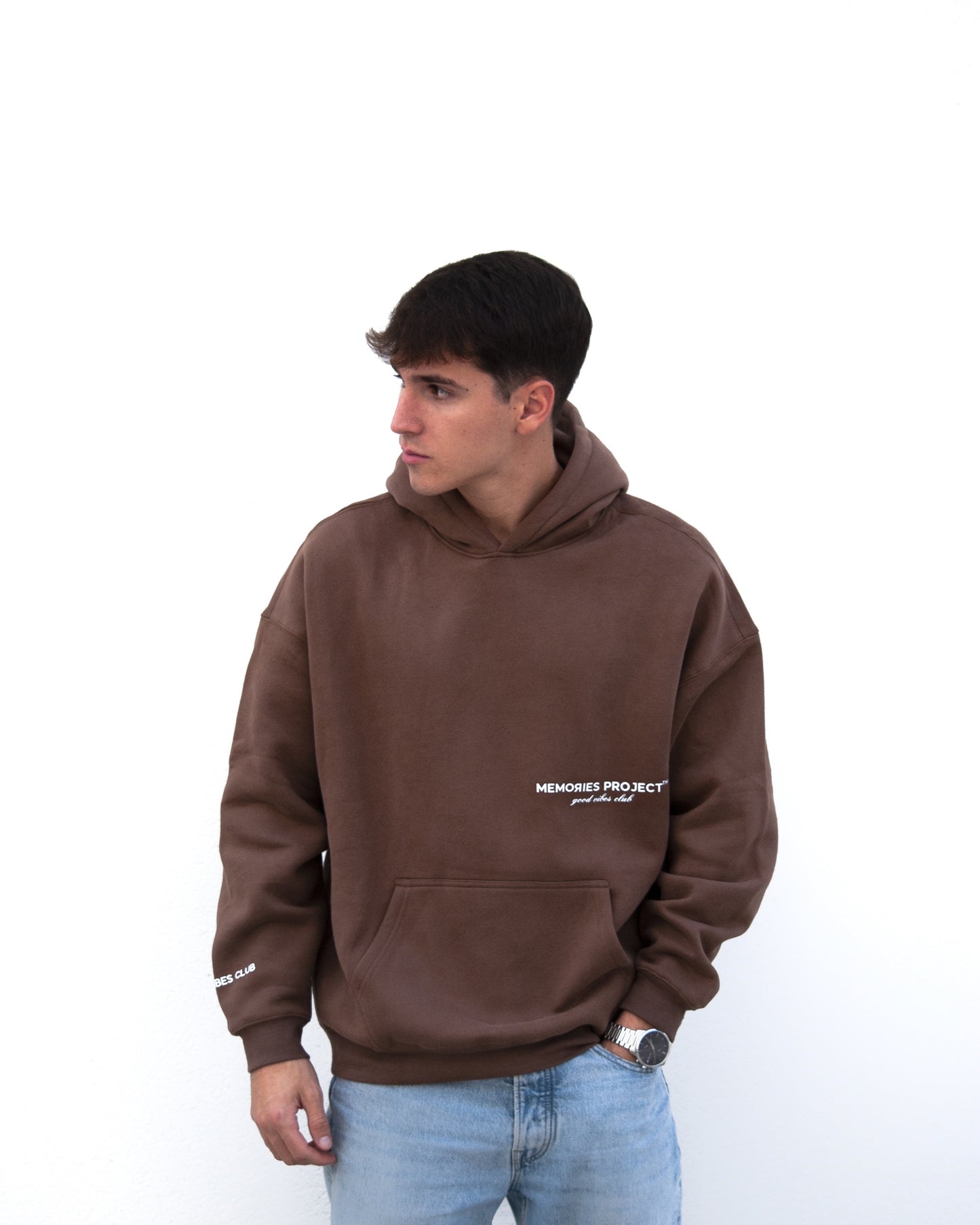 GOOD VIBES CLUB HOODIE BROWN